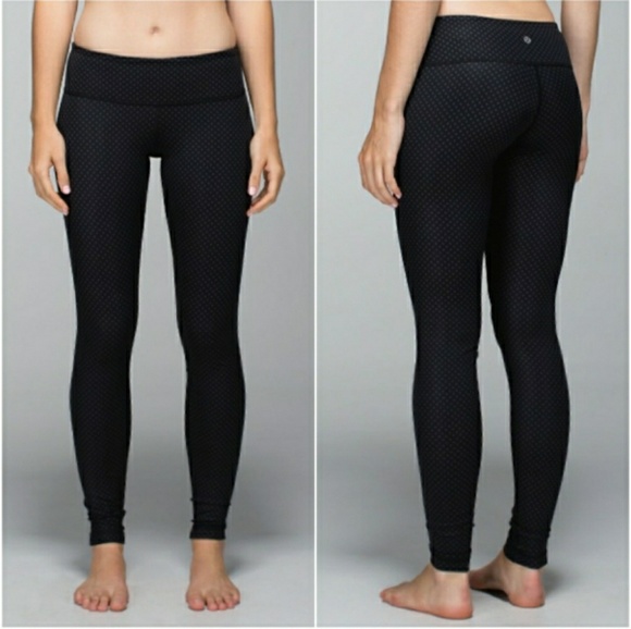 lululemon athletica Pants - HTF Lululemon Wunder Under Biggy dot Leggings